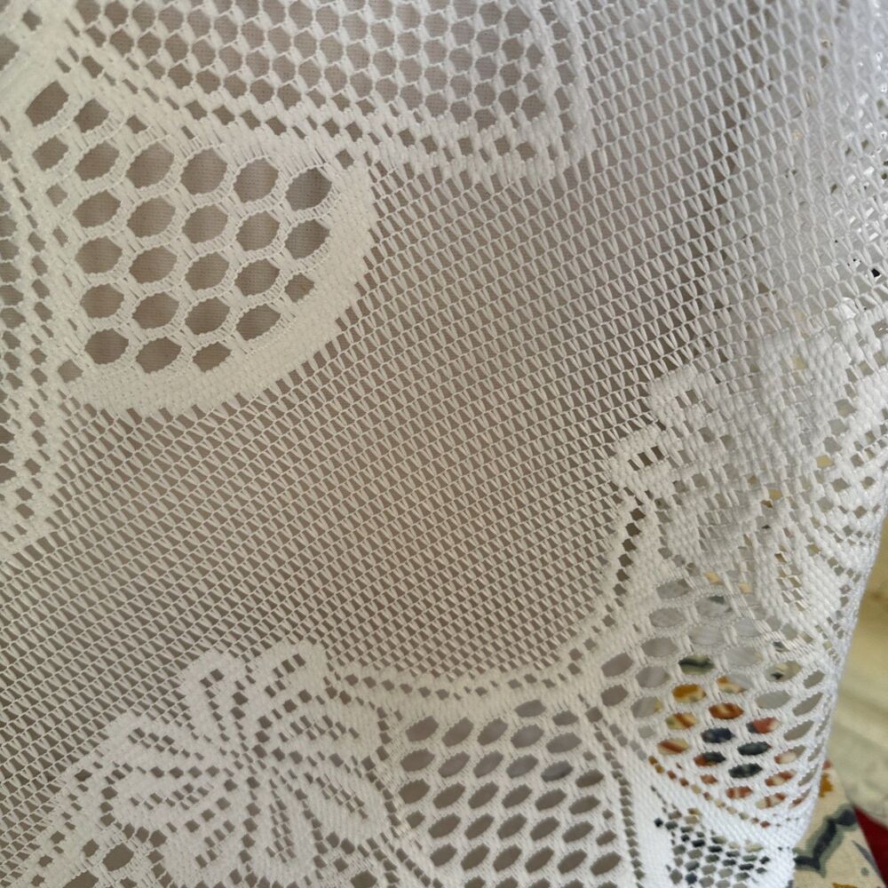round table cover - Picture 8 of 12
